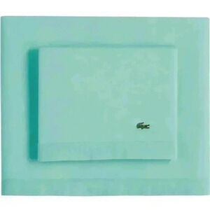 NIP Lacoste King SHEET SET
100% COTTON PERCALE in water blue